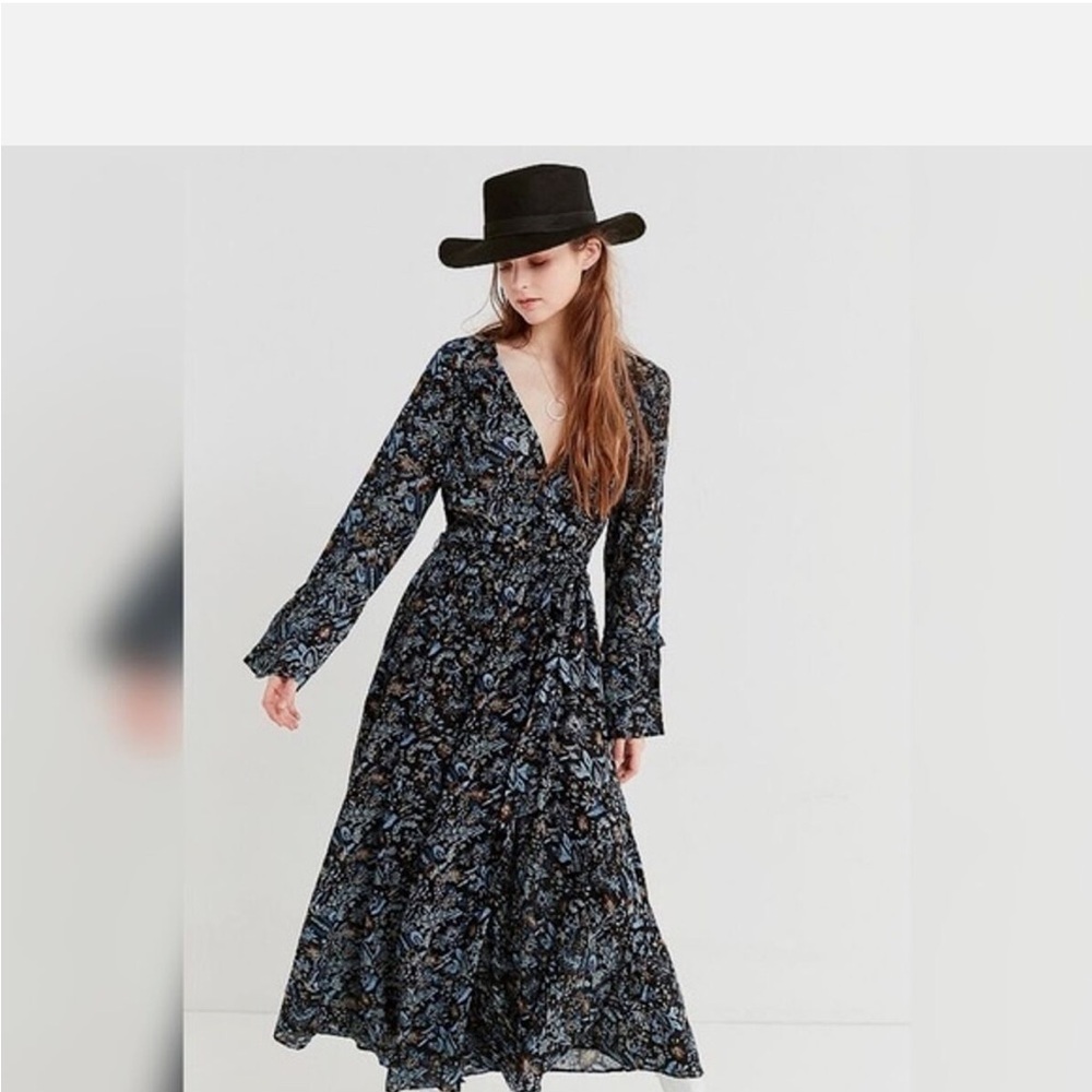 Urban Outfitters Emma Grace Floral Maxi Faux Wrap Dress Size S-P